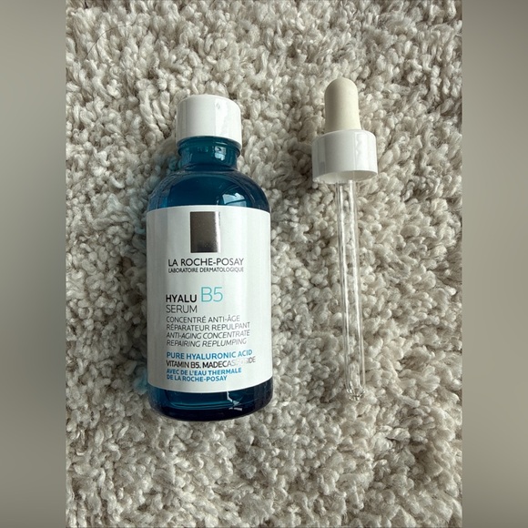 La Roche-Posay Hyalu B5 Serum - Blue - Picture 4 of 5